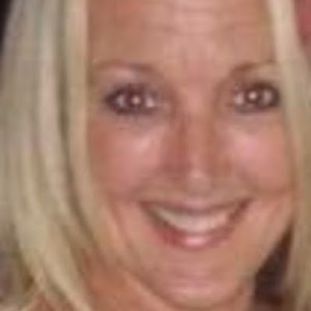 Meet your Posher, Connie